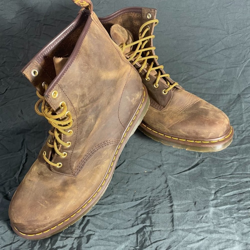 Doc Marten's Crazy Horse size 15